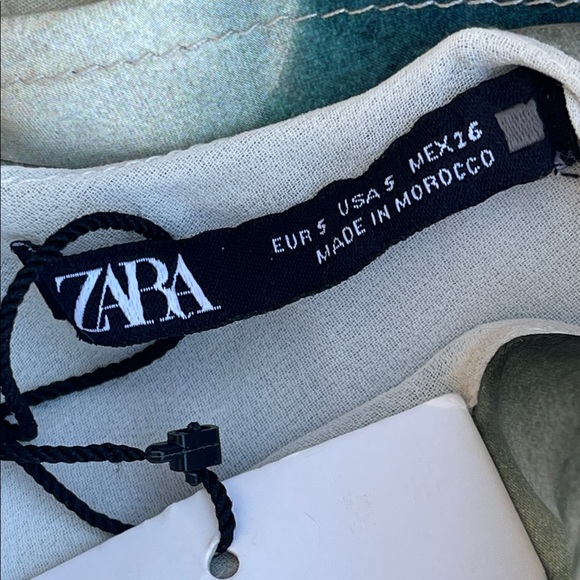 Zara NWT Printed Satin Midi Dress - Size Small - Picture 7 of 11